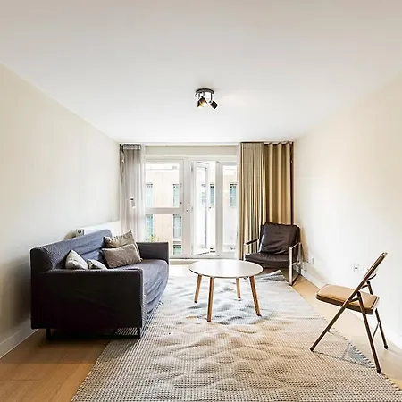 City Relay Sleek Apartment In Belgravia London Exterior photo