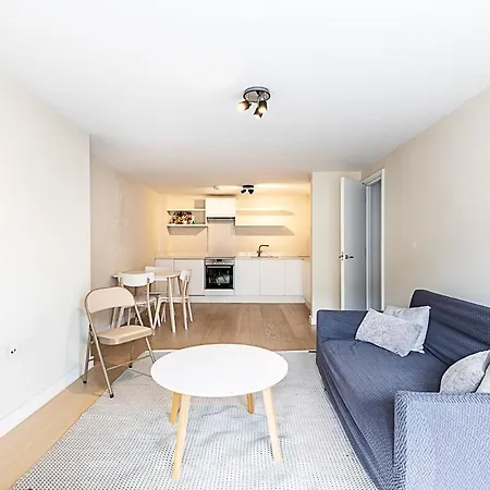 City Relay Sleek Apartment In Belgravia London Exterior photo