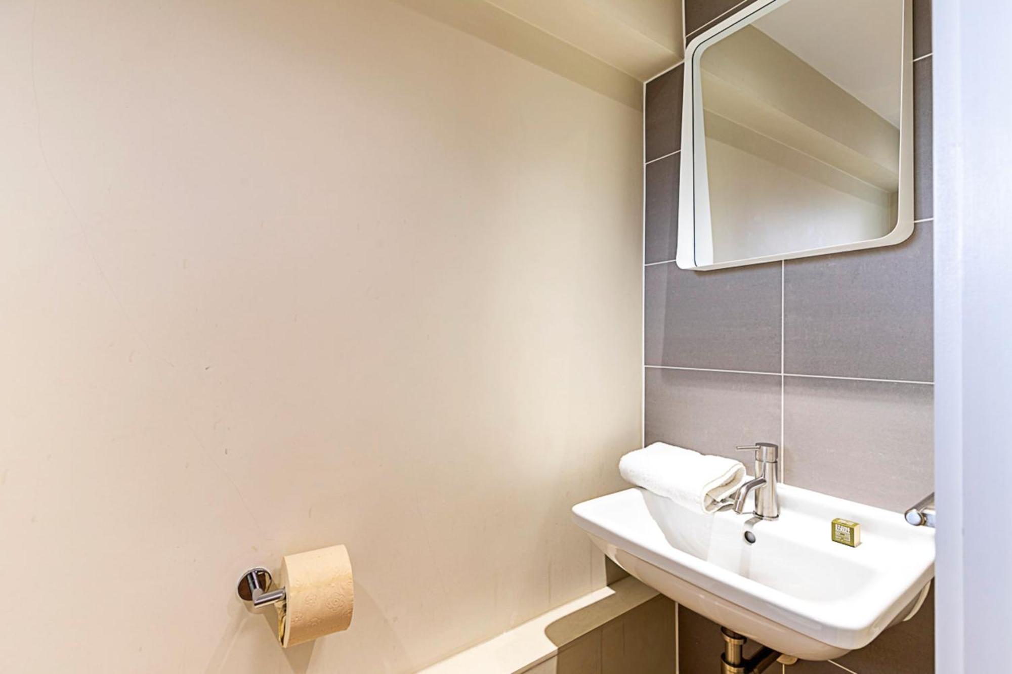 Апартаменты Relay Sleek In Belgravia