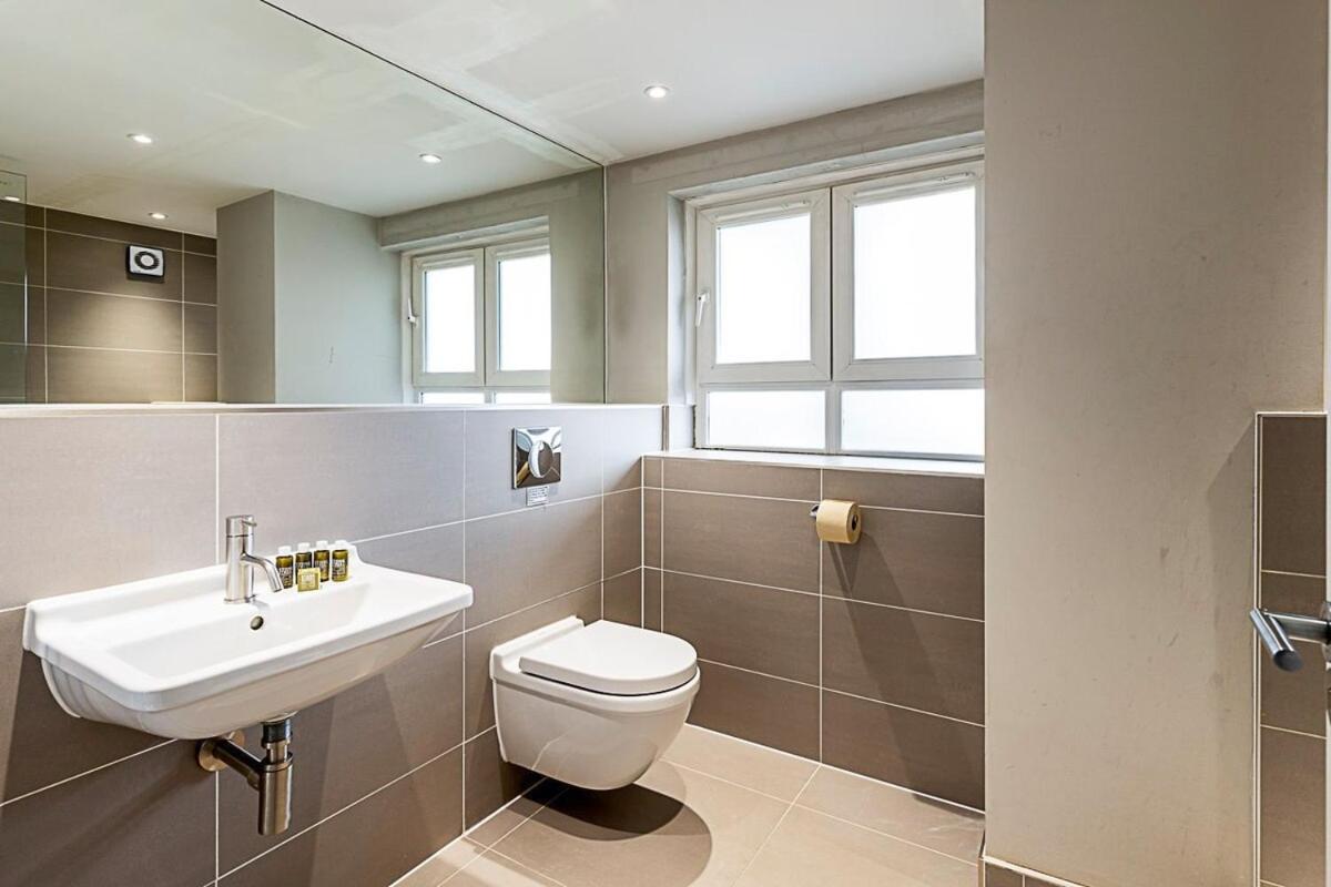 Апартаменты Relay Sleek In Belgravia *