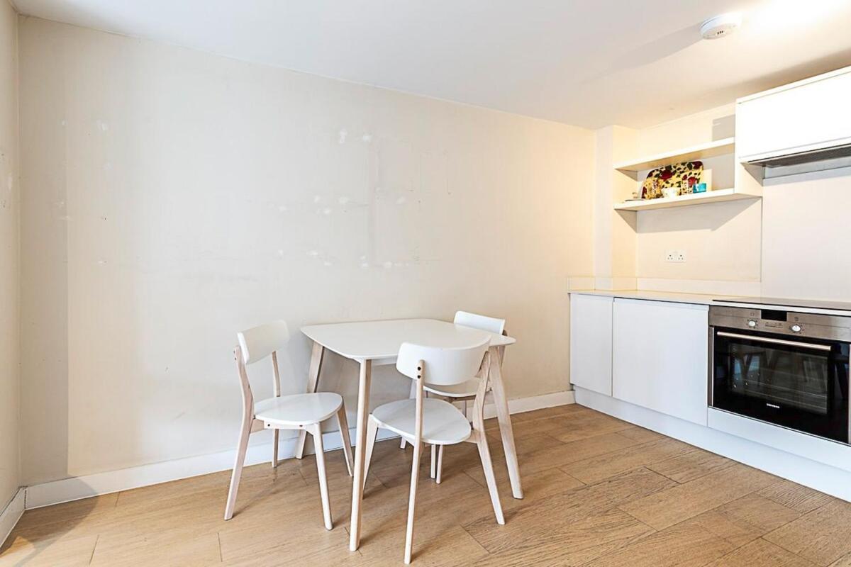 Relay Sleek In Belgravia Appartement *