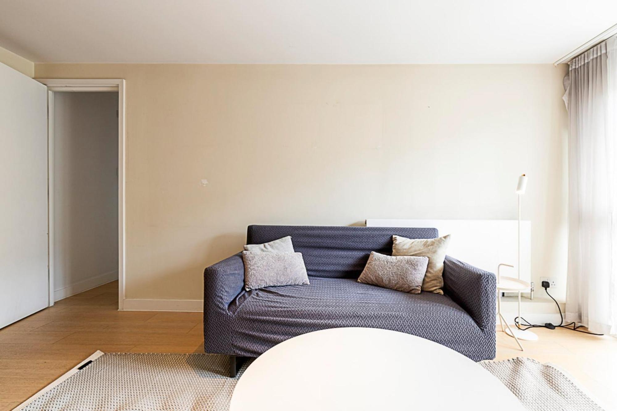 Relay Sleek In Belgravia Apartment *